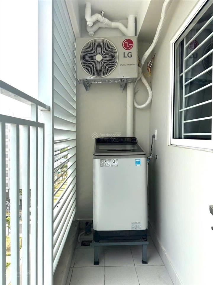 Cho thuê căn hộ 1pn nội thất cơ bản 5.5tr ở ngay | căn góc 2 ban công thoáng mát