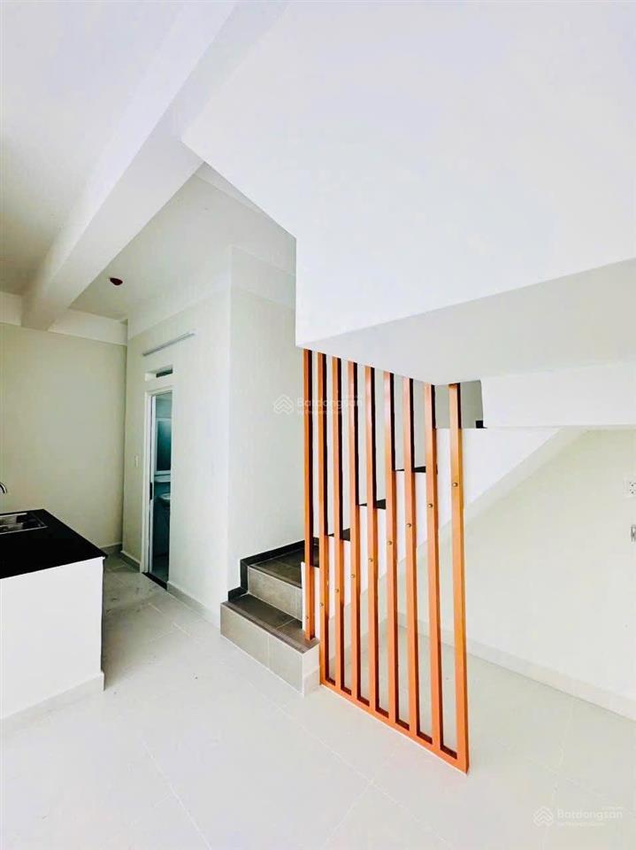 Chính chủ cho thuê căn hộ shophouse kinh doanh 1 trệt 1 lầu nam long ii