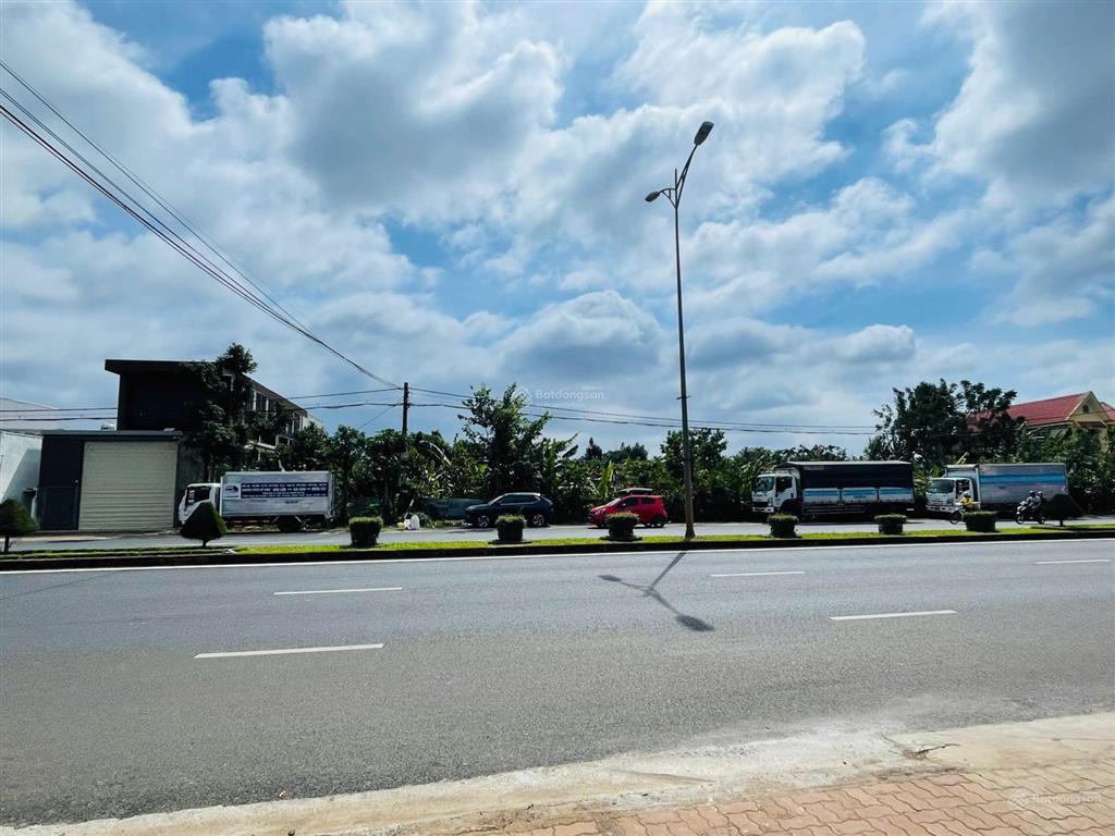 Bán nhà mặt tiền 228m2 chính chủ tại phường tân an