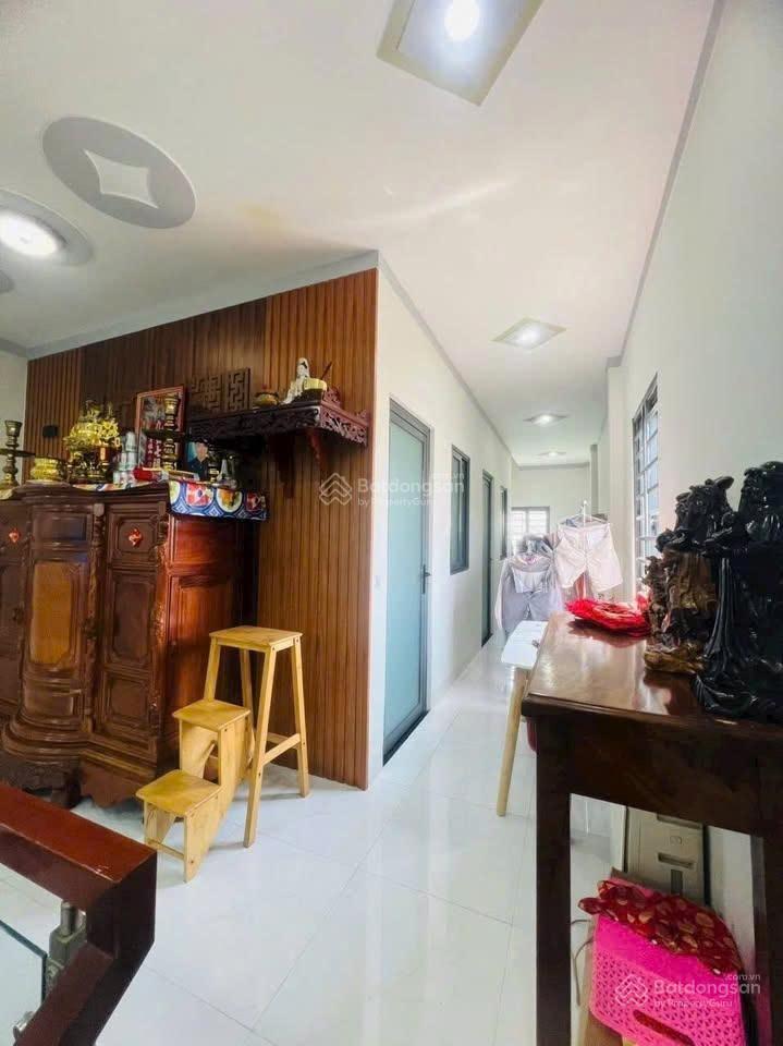 Nhà thật nè, ở bình hưng. 5x22m. 720 triệu. cách siêu thị satra q8 chỉ 2km. cho thuê 16tr/tháng