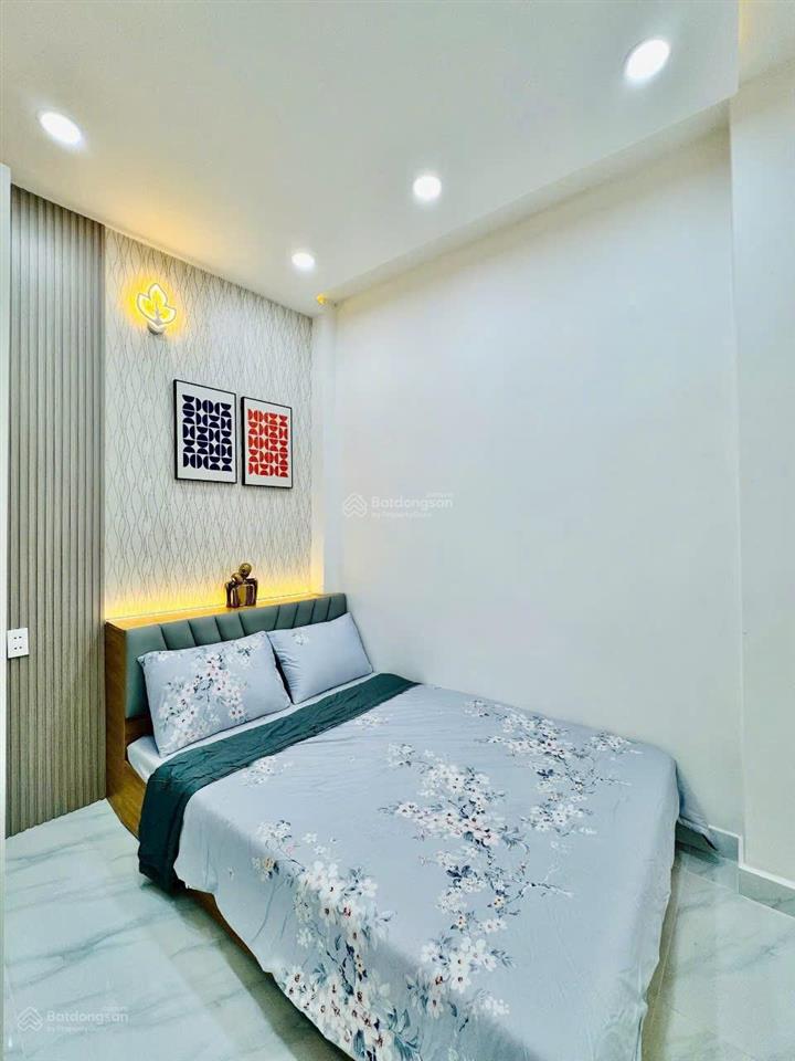 Kẹt tiền cần bán gấp căn nhà 4x12m. hẻm nguyễn văn đậu giá 1,25 tỷ full. sổ riêng không tranh chấp