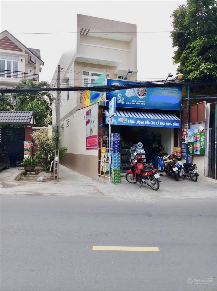 Chính chủ kẹt cần bán nhà 1.3 tỷ ngay chợ bình chánh. đang cho thuê 18tr/tháng.