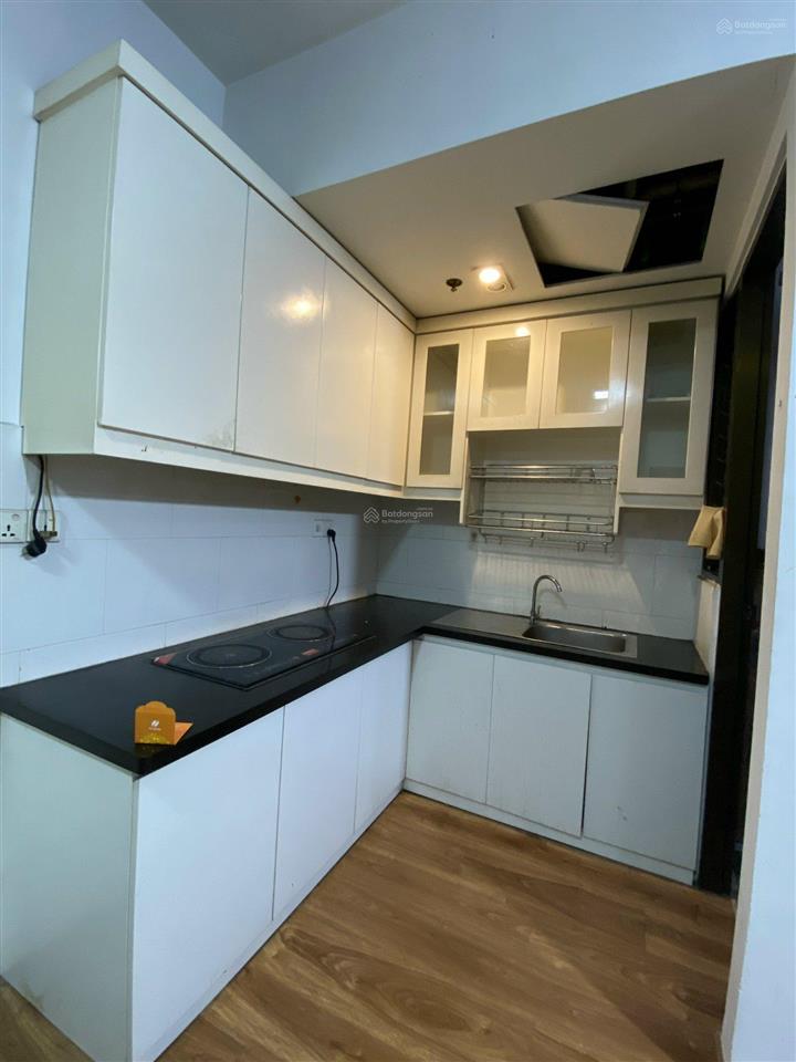 Bán nhanh từ 4,3 tỷ xuống còn 4 tỷ, căn hộ khu ruby celadon city, có sổ hồng, 2pn 2wc
