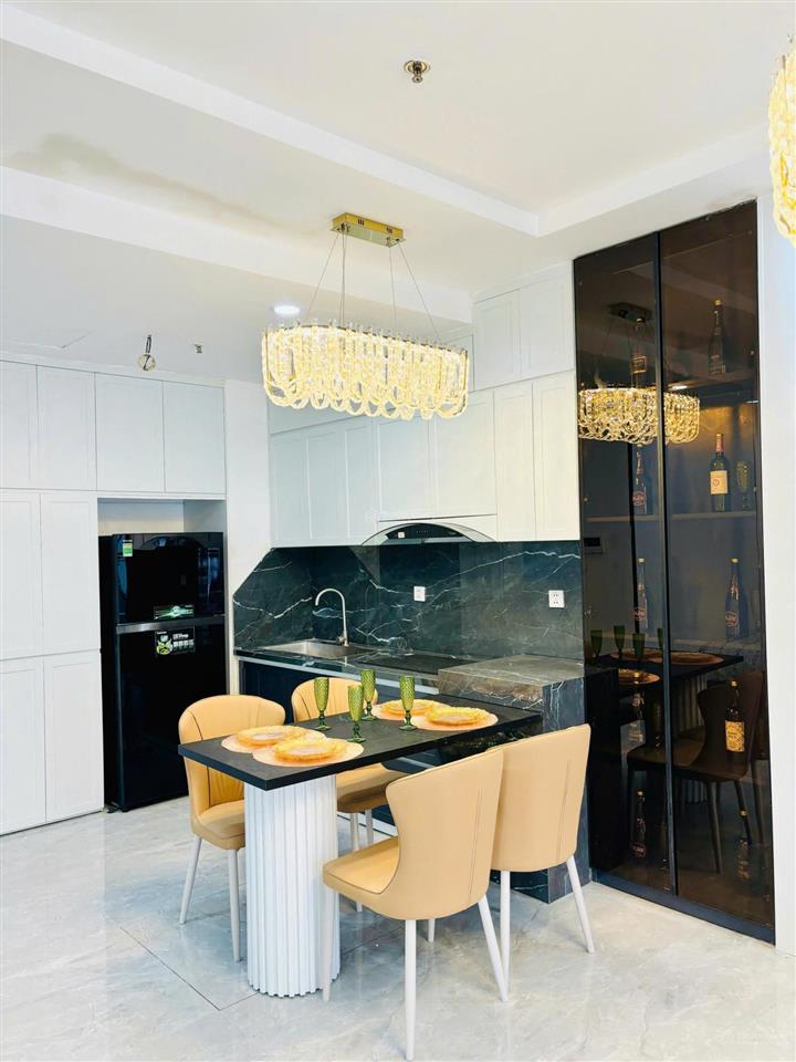 Cho thuê 2pn có slot để xe ô tô giá 15tr/tháng