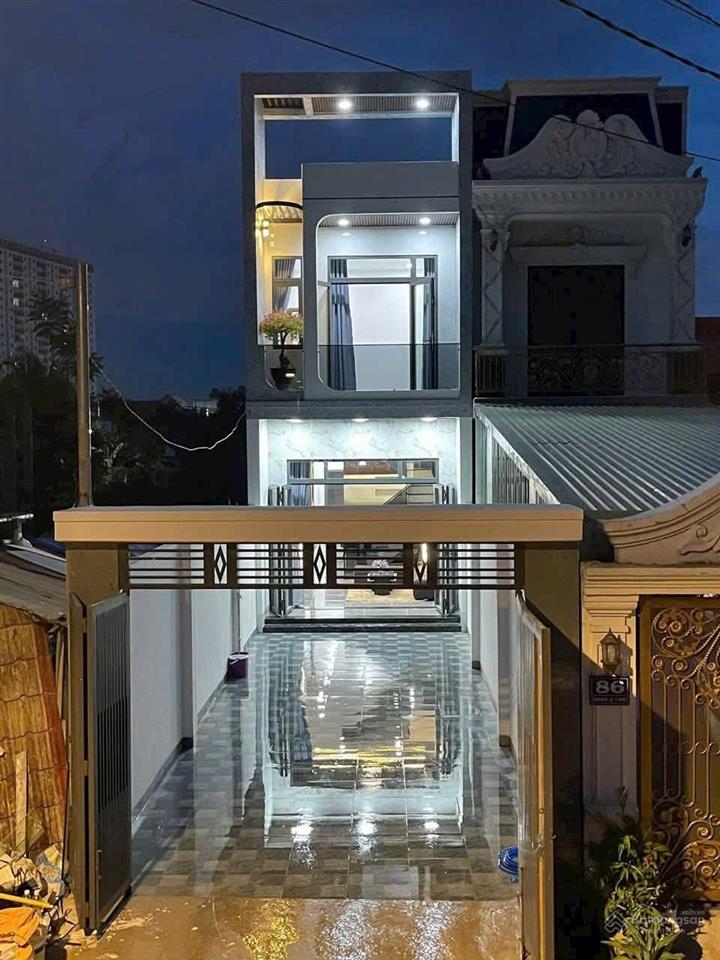 Bán nhà riêng tại dx 039, phú mỹ, thủ dầu một, 4,7 tỷ, 120 m2, giá ưu đãi