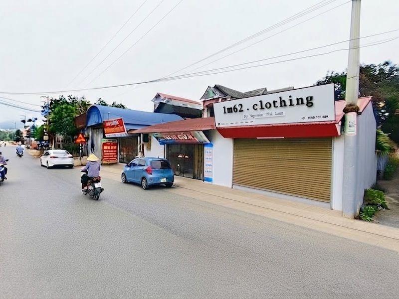 BÁN NHÀ CẤP 4, MẶT ĐƯỜNG LỚN TRUNG TÂM THỊ TRẤN, KD SẦM UẤT, LÔ GÓC, 110M2, MT6M, NHỈNH 2T