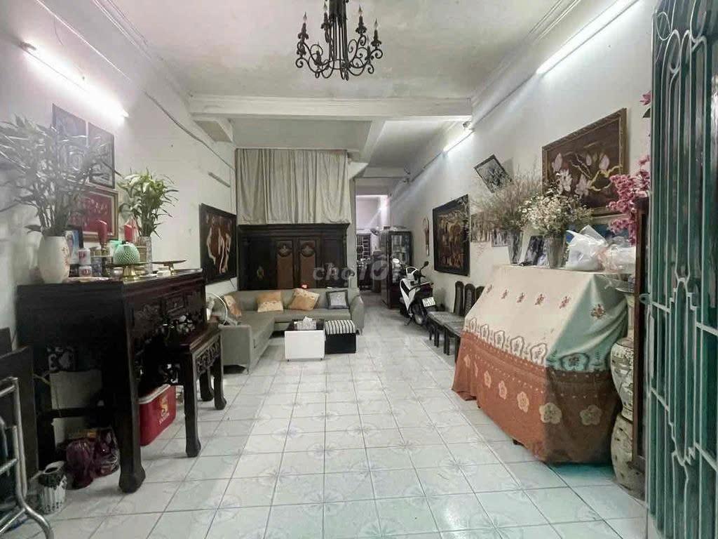 NHÀ  ĐẸP – GIÁ TỐT  – CHÍNH CHỦ CẦN BÁN GẤP NHÀ Tại Phường 9, Quận Phú Nhuận, Tp Hồ Chí