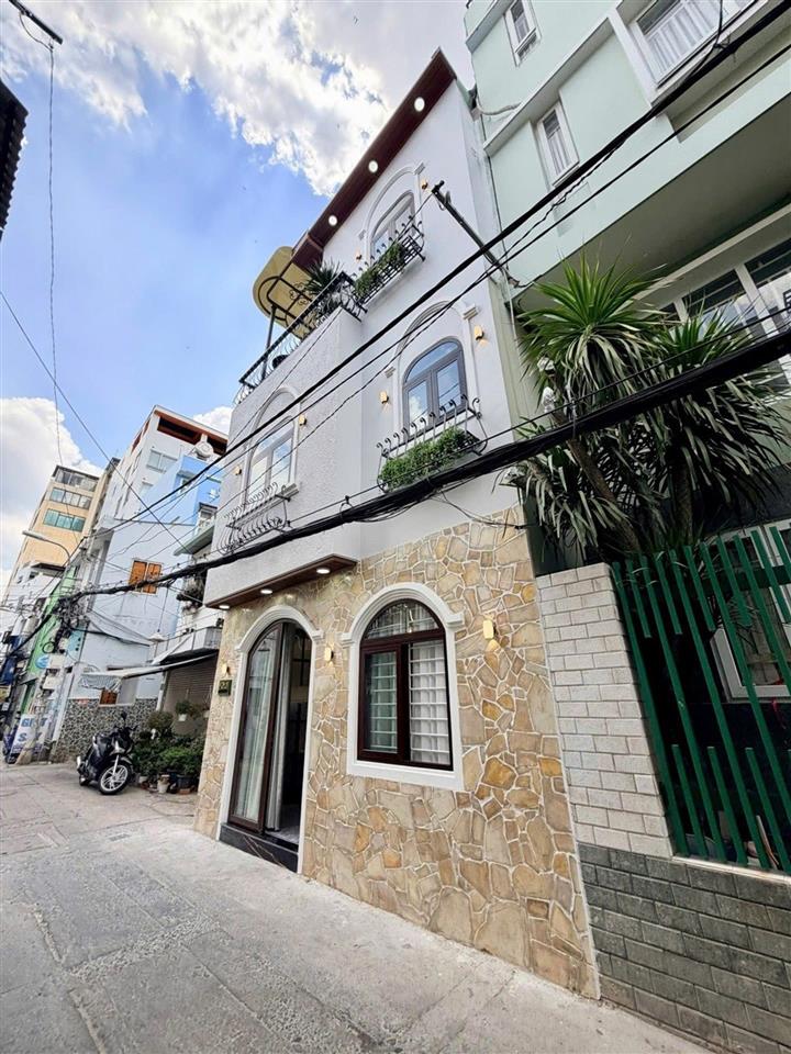 HOMESTAY MINI SIÊU XINH GIỮA LÒNG SÀI GÒN – GÓC 2 MẶT THOÁNG, HẺM XE TẢI, KHAI THÁC DÒNG