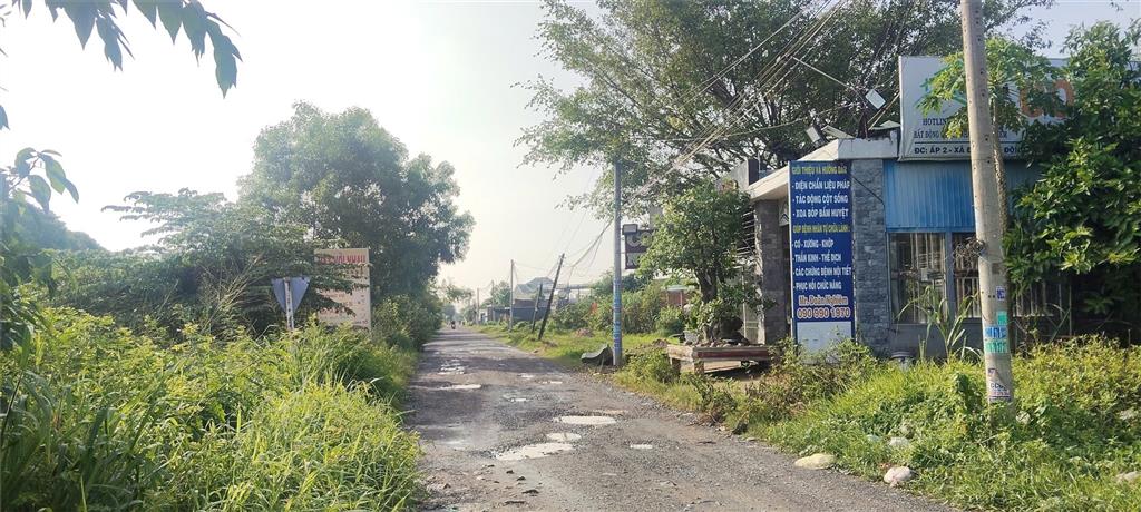 CHÍNH CHỦ Cần Bán Căn Nhà Giảm Sâu 300 triệu Ấp 2, Xã Đức Hòa Đông, Huyện Đức Hòa, Long
