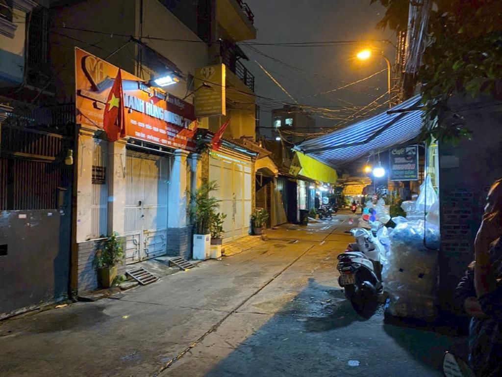 NHÀ ĐẸP – GIÁ TỐT – CHÍNH CHỦ CẦN BÁN CĂN NHÀ 86/129 Ông Ích Khiêm, P.5, Q.11, TP.HCM.