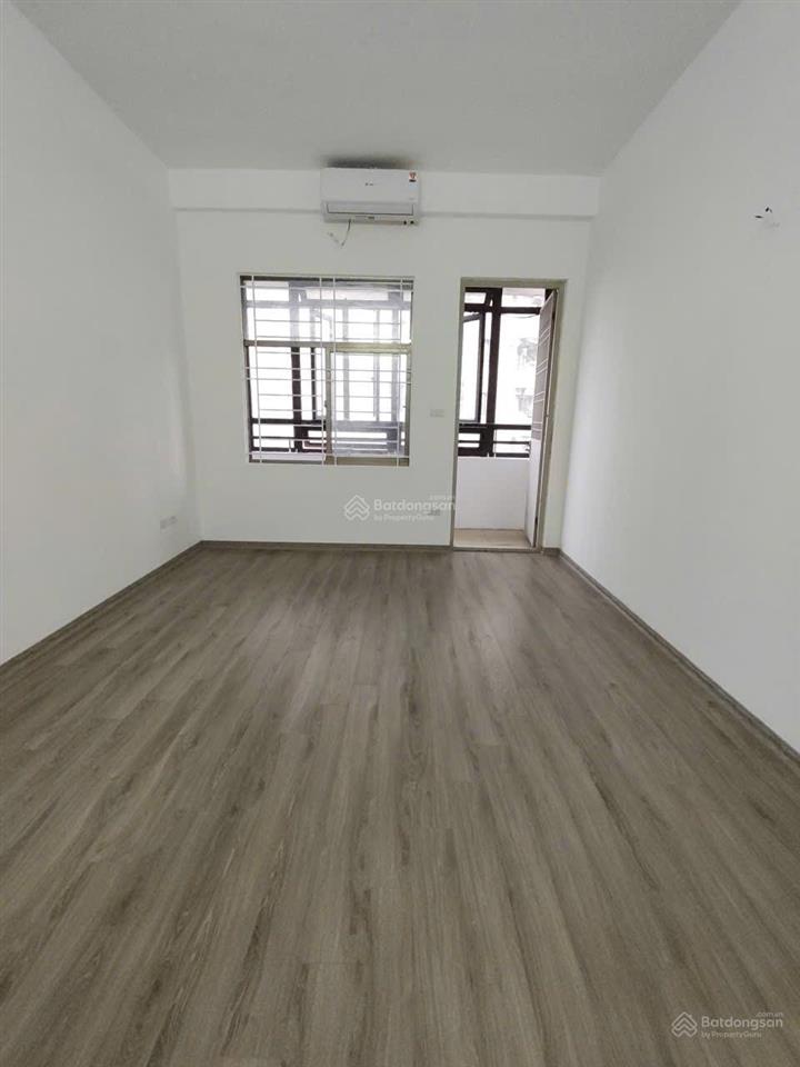 Hiếm căn góc 80m2 khu k việt hưng 2 ban công 2n2w giá chỉ 3,x tỷ