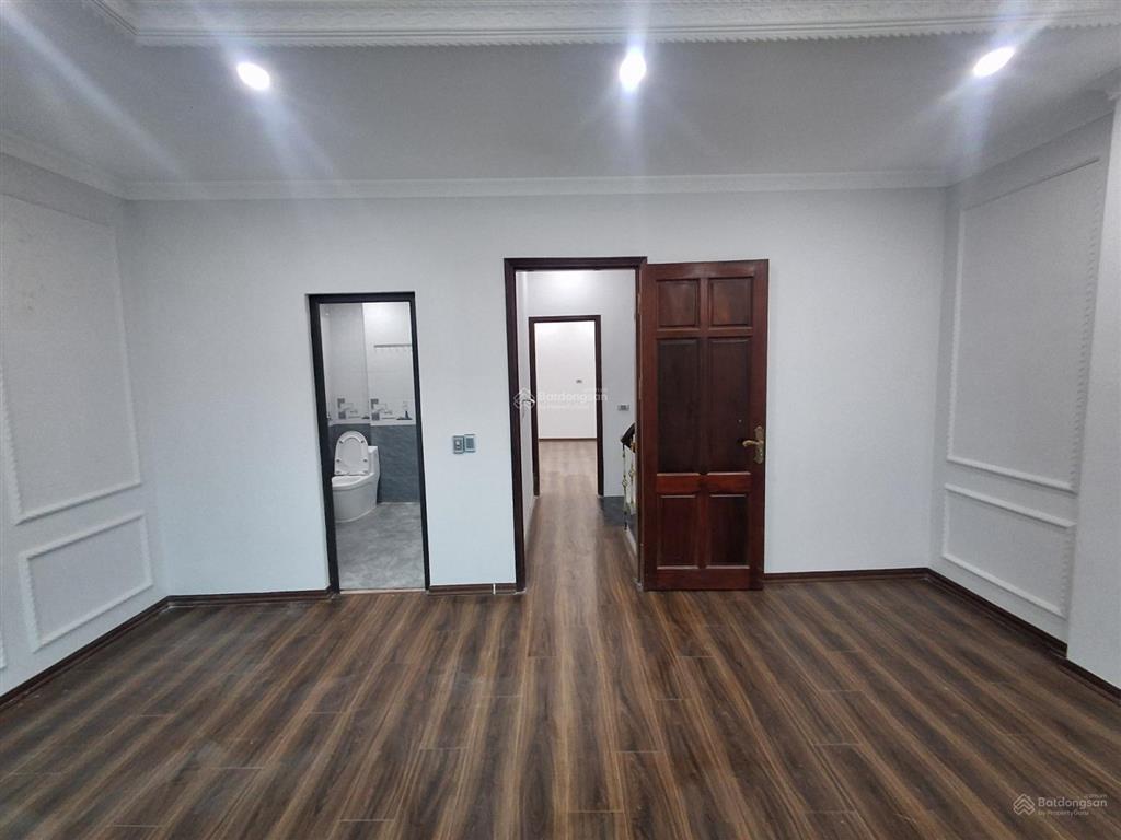 Bán nhà riêng 63m2, giá 7,5 tỷ, view đẹp tại ngõ 252, đại mỗ, nam từ liêm, hà nội