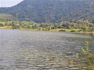 View hồ đẹp lãng mạn nhất hoà lạc