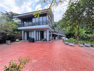 Khuôn viên đẹp sát trưởng maya school