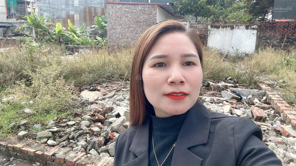 Chính chủ gửi bán lô đất đấu giá 62m2 x mt 5,2m tại sáp mai  võng la. phân lô ô tô tránh vỉa hè