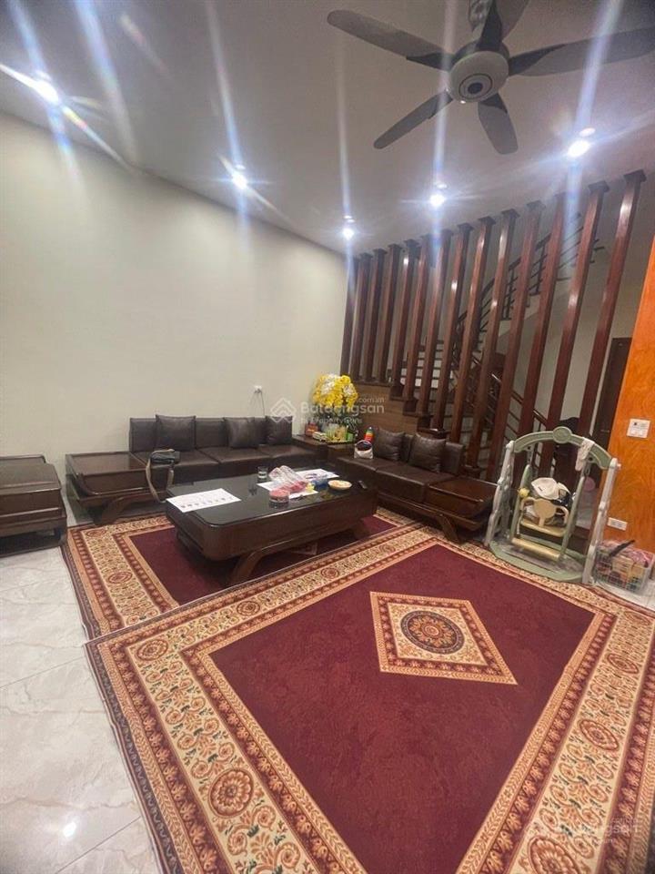 Siêu phẩm biệt thự sân vườn 2tầng 170m2 chủ cần bán gấp tại thôn nhuế  kim chung đường ôtô tránh