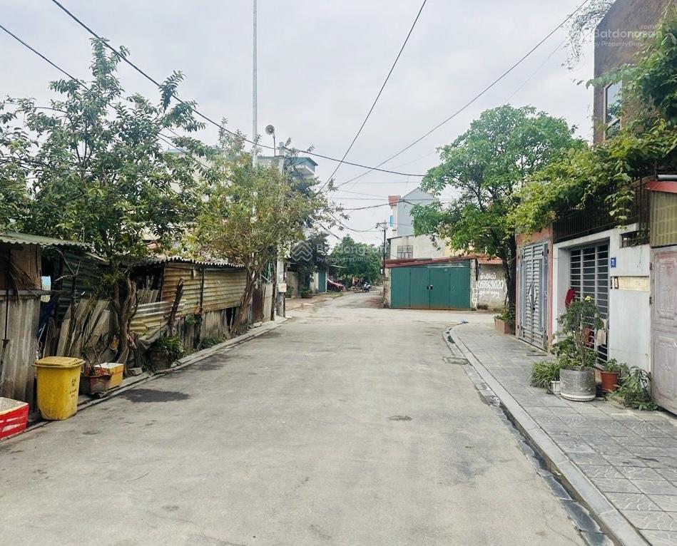 Anh trai cần bán nhanh nhà 3 tầng 100m2  mt 8m tại tiên hội  vỉa hè ô tô tránh  view vin cổ loa