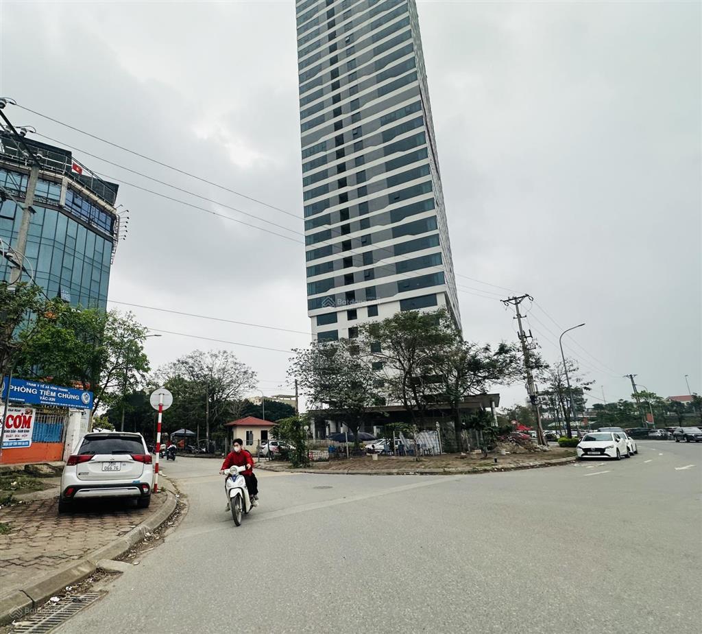 Đấu giá vĩnh thanh  vĩnh ngọc  dt 70m2 x mt 5m. phân lô  vỉa hè  ô tô tránh. tiện ích tràn viền