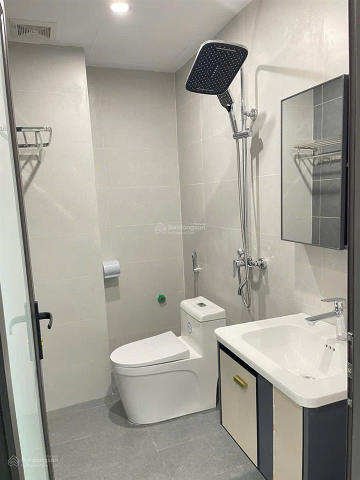 Chính chủ gửi bán nhà 3 tầng mới kính koong  58m2  tại vị trí trung tâm bắc hồng  sát vành đai 3