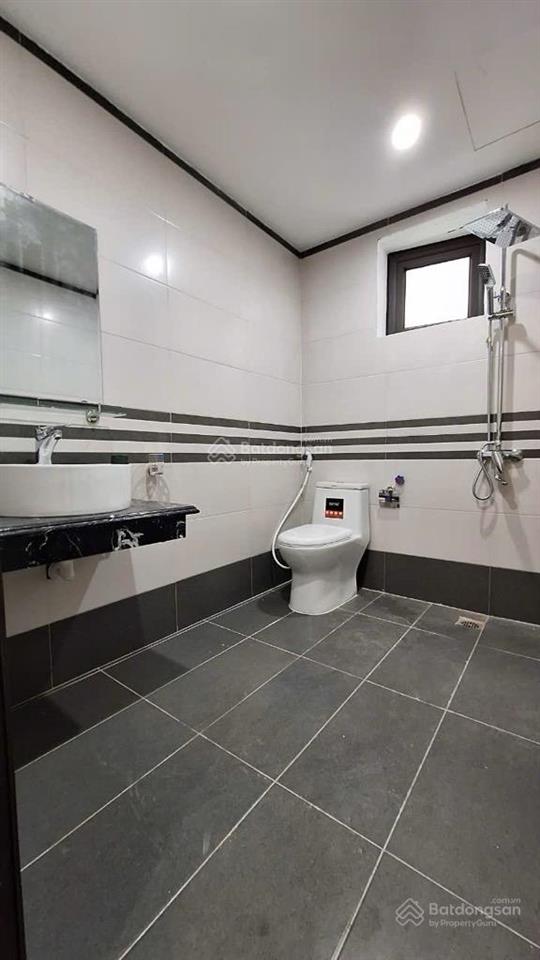 Chính chủ gửi bán nhà 4tầng 46m2 tại trung tâm xã bắc hồng  đông anh  đường trước nhà ô tô tránh.