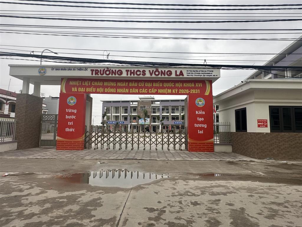 Đấu giá sáp mai  võng la  70m2 x mt 5m  đường thông  ô tô tải tránh nhau  chủ cần bán gấp !!!