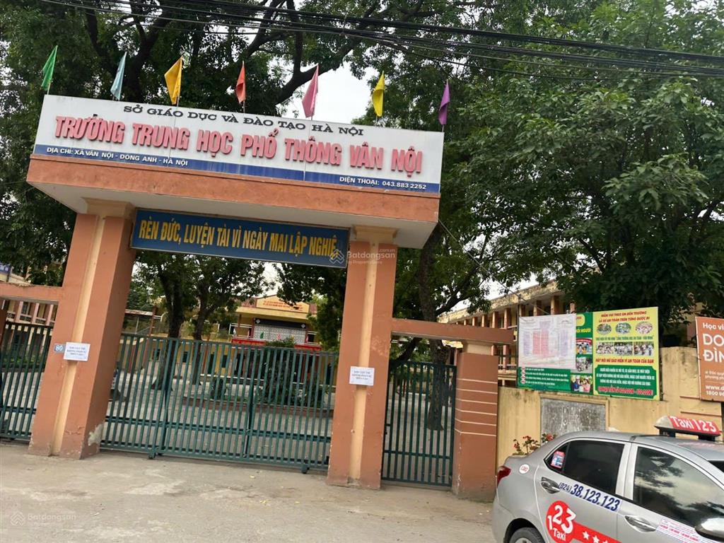 Phân lô  ô tô ngủ trong đất  chính chủ gửi bán lô đất 70m2 x mt 4m vuông vắn tại vân trì vân nội