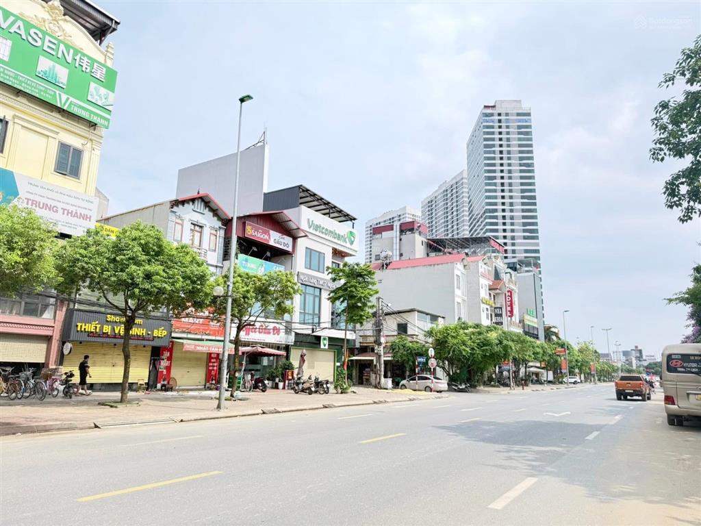 Bán đất vĩnh ngọc đông anh  dt 60m2 x mt = mh 6m vuông vắn  2 mặt thoáng  ô tô đỗ cửa.