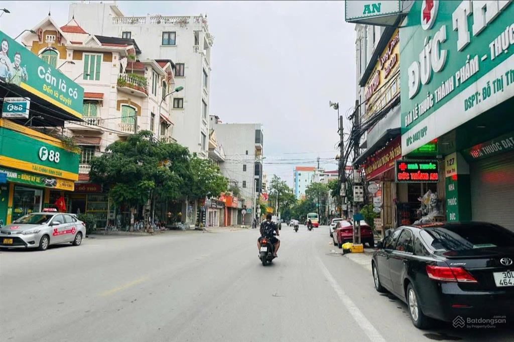 Bán đất tặng nhà cấp 4 về ở ngay tại vân trì  vân nội  43m2 x mt 4m. ôtô đỗ cửa  30m ra mặt phố.