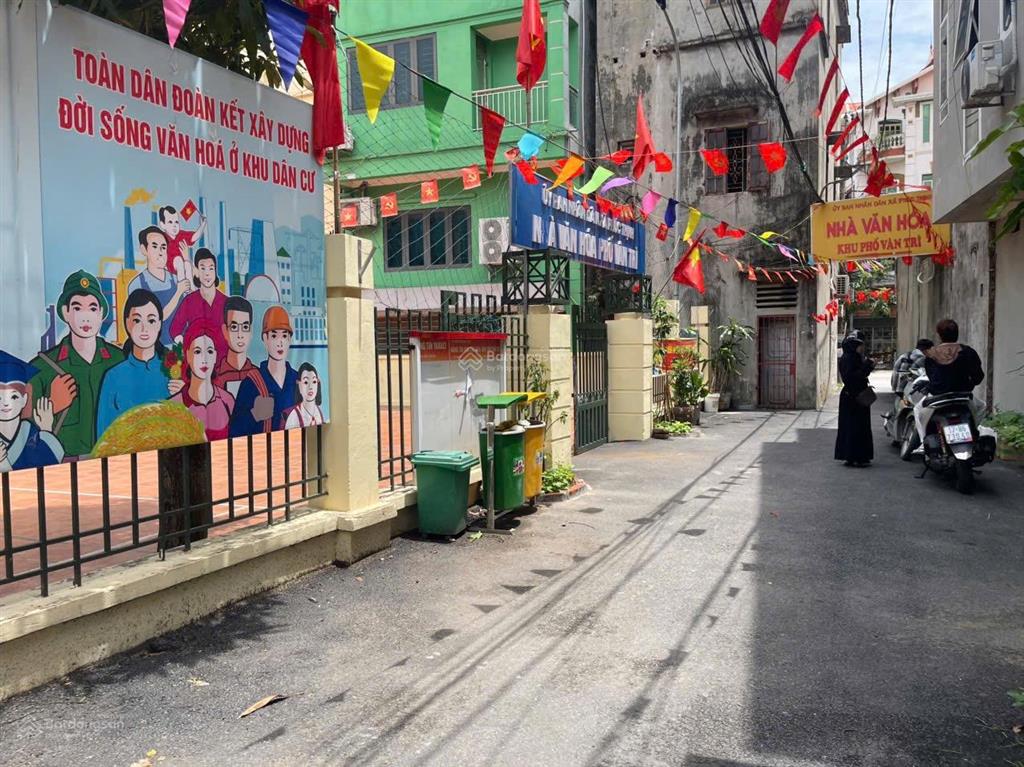 Bán đất tặng nhà cấp 4 về ở ngay tại vân trì  vân nội  43m2 x mt 4m. ôtô đỗ cửa  30m ra mặt phố.