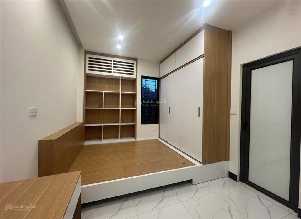 Chính chủ gửi bán nhà 4 tầng 40m2 x mt 5m tại cổ dương  tiên dương  gần ngay đường võ nguyên giáp