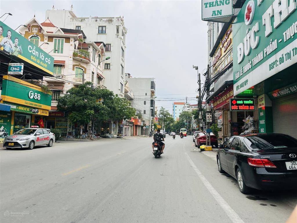 Chính chủ gửi bán nhà 3 tầng dân xây kiên cố 96m2 tại mặt phố vân trì  vân nội  đông anh.