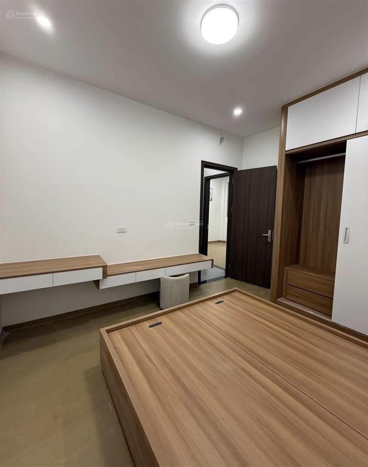 Nhà đẹp mới kính koong  vân nội  đông anh  4tầng gần 70m2  ngõ thông  ô tô qua nhà  về ở ngay