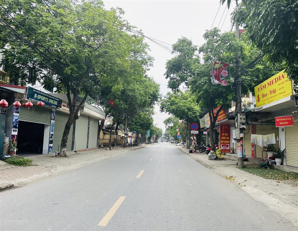 Nhà đẹp mới kính koong  vân nội  đông anh  4tầng gần 70m2  ngõ thông  ô tô qua nhà  về ở ngay