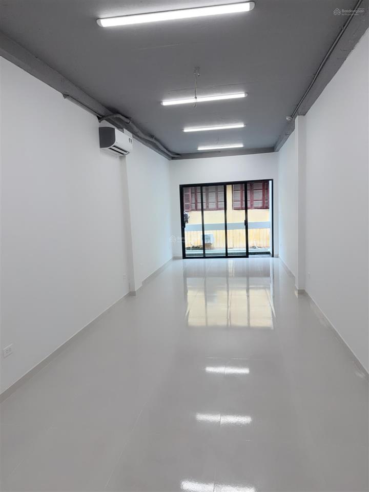 Chính chủ cho thuê mặt bằng kinh doanh, nhà mới xây