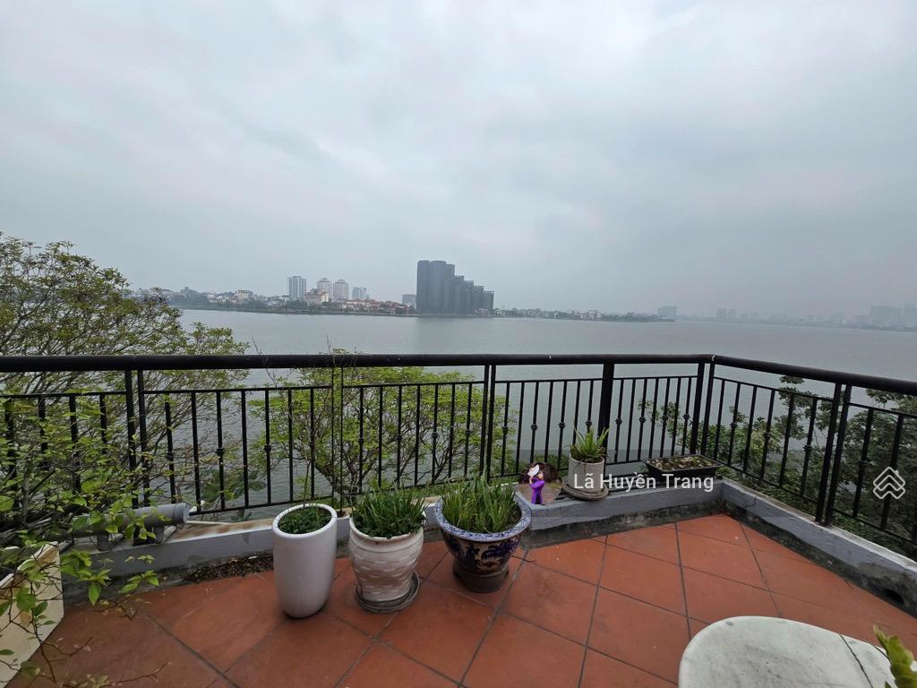 Viên ngọc tây hồ  mặt phố nhật chiêu  vệ hồ  lựa chọn hoàn mĩ đẳng cấp tinh anh  view hồ 98m2