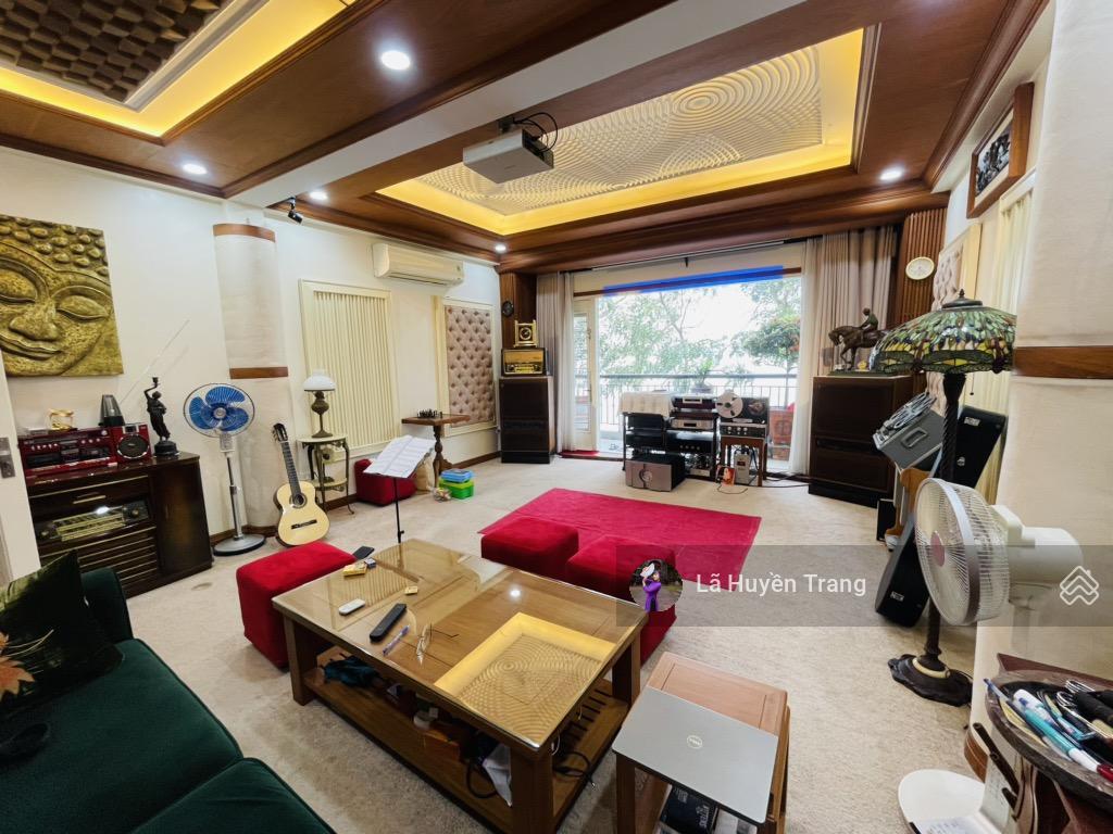 Viên ngọc tây hồ  mặt phố nhật chiêu  vệ hồ  lựa chọn hoàn mĩ đẳng cấp tinh anh  view hồ 98m2