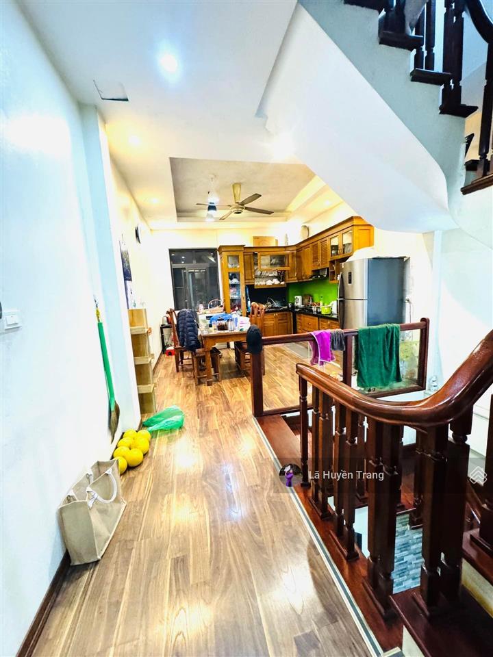 Hạ chào 6 tỷ  bán gấp nhà nhật chiêu 60m2  vài bước chạm mặt hồ tây  20,9 tỷ