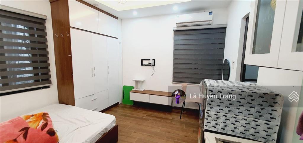 Siêu phẩm dòng tiền lô góc  trích sài  võng thị  8 tầng mt 10m  ba bước chạm mặt hồ tây 25,x tỷ