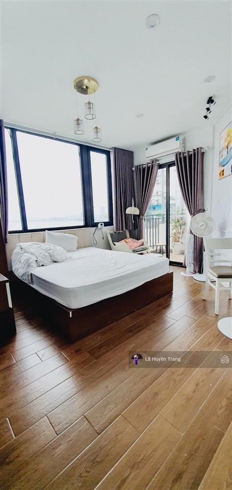 Siêu phẩm dòng tiền lô góc  trích sài  võng thị  8 tầng mt 10m  ba bước chạm mặt hồ tây 25,x tỷ