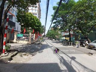 Duy nhất  giảm sốc 2,5 tỷ  mặt phố võng thị  vài bước ra hồ tây  70m2  kd sầm uất  26,3 tỷ