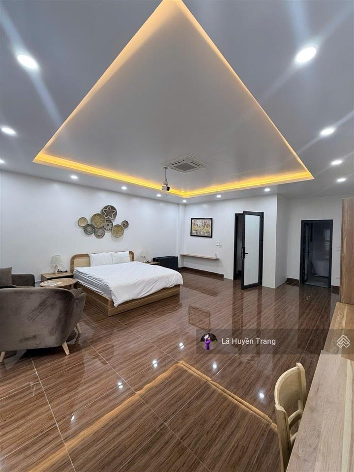 Tặng ngay 600triệu  toà căn hộ dòng tiền  2phút ra hồ tây  8 tầng  75m2 ngõ ô tô tránh  26,8t