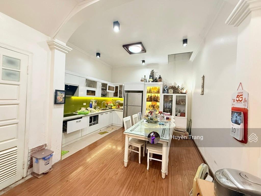 Phân lô gần hồ tây  lạc long quân  ngõ thông  ba bước ra quận uỷ tây hồ  60m2  21 tỷ