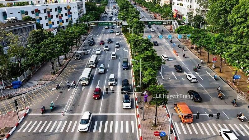 Lô góc hồ tây  7 tầng mới tinh  6m mặt tiền  ngõ thông lạc long quân  võ chí công  18 tỷ