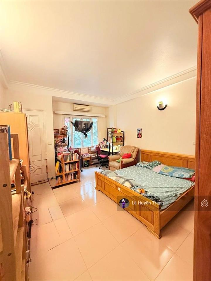 Dòng tiền võng thị  hồ tây  86m2  6 tầng  ô tô đỗ cửa  vài bước ra hồ  27 tỷ
