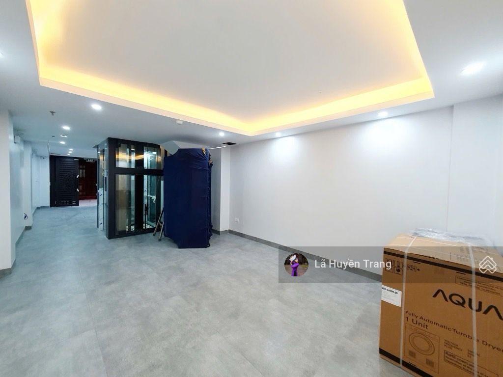 Hiếm  phân lô quân đội mới tinh 7tầng  ô tô tránh  lạc long quân  2p ra hồ tâydòng tiền 800tr