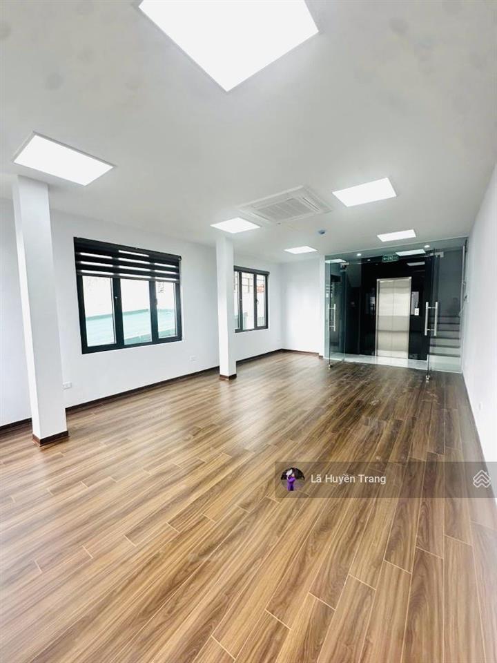 Toà lô góc 6 tầng  mặt phố tây hồ  tttm lotte 4 ô tô tránh  vị trí siêu đẹp  khó mua lại lần 2
