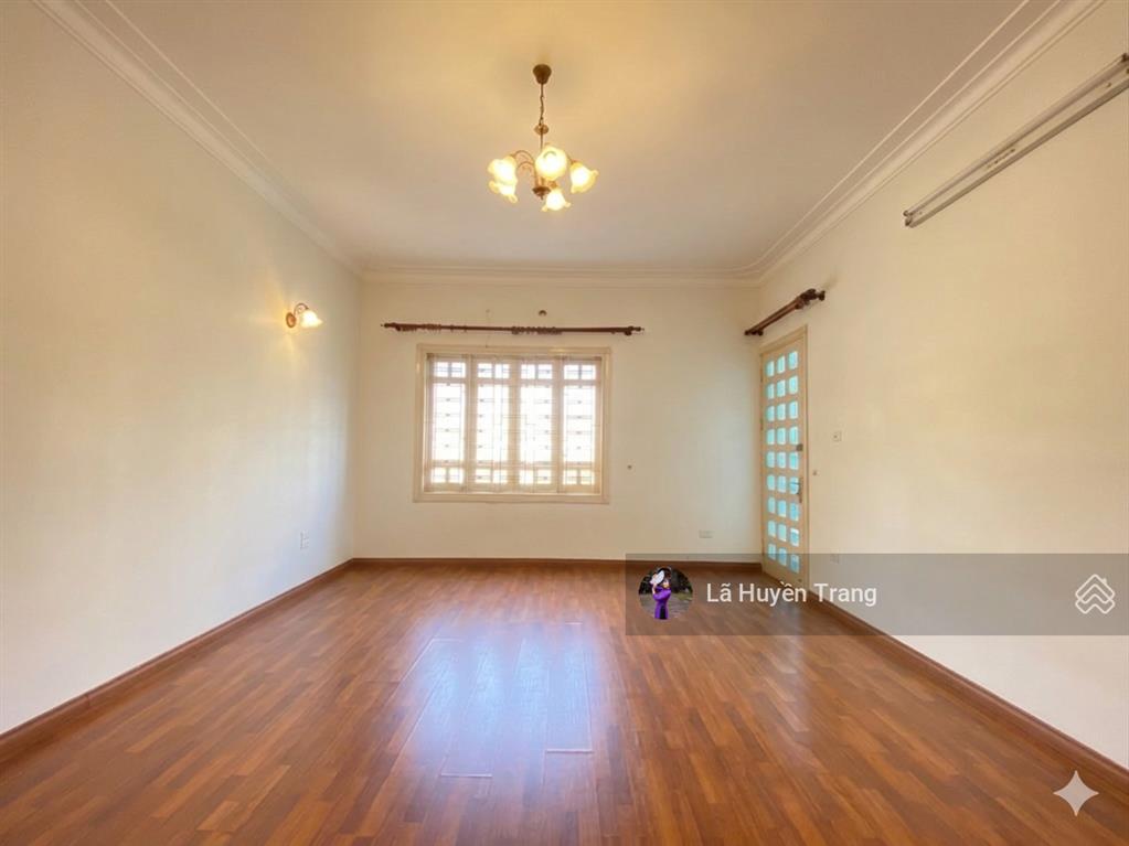Lô góc lạc long quân 99m2  mặt tiền 9m  ô tô tránh vị trí kim cương cầu giấy tây hồ  ba đình