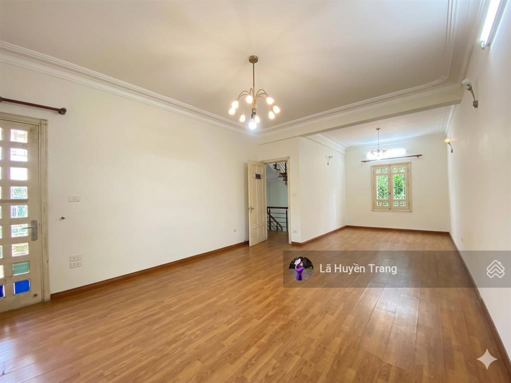 Lô góc lạc long quân 99m2  mặt tiền 9m  ô tô tránh vị trí kim cương cầu giấy tây hồ  ba đình