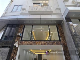 Lạc long quân  lô góc xây mới mặt tiền 6m ô tô vào nhà  ngõ thông  kinh doanh  2p chạm hồ tây