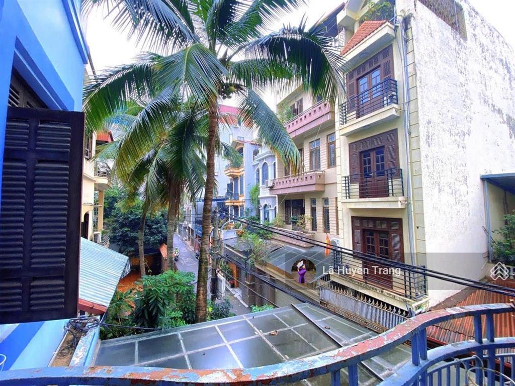 Hiếm  phân lô dân xây  lạc long quân 110m2  mặt tiền 9m  2 ô tô tránh  ba bước chạm hồ tây